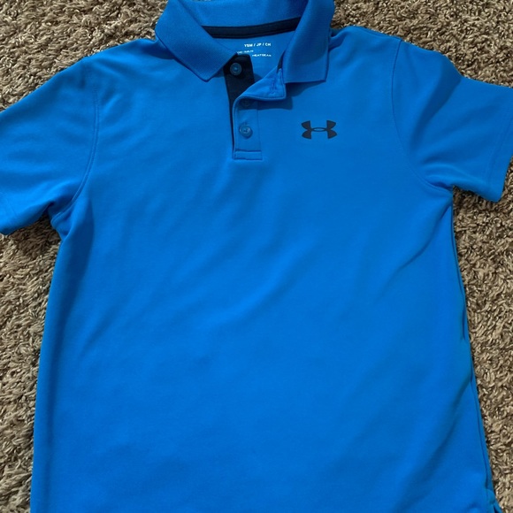 4 under armor youth boys shirts all size youth small $15 each - Picture 2 of 4